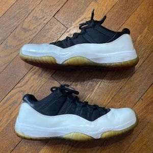 Nike Air Jordan 11 Low - Size 11